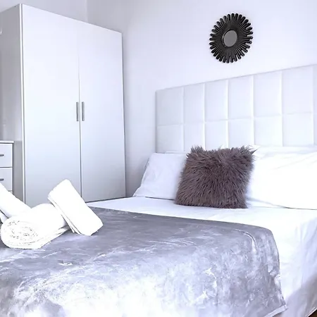 Apartament Playa Arbeyal - Parking Gratis Gijón